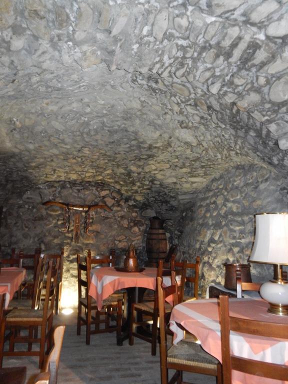 Risthotel Pizzeria Italia Godiasco Bagian luar foto